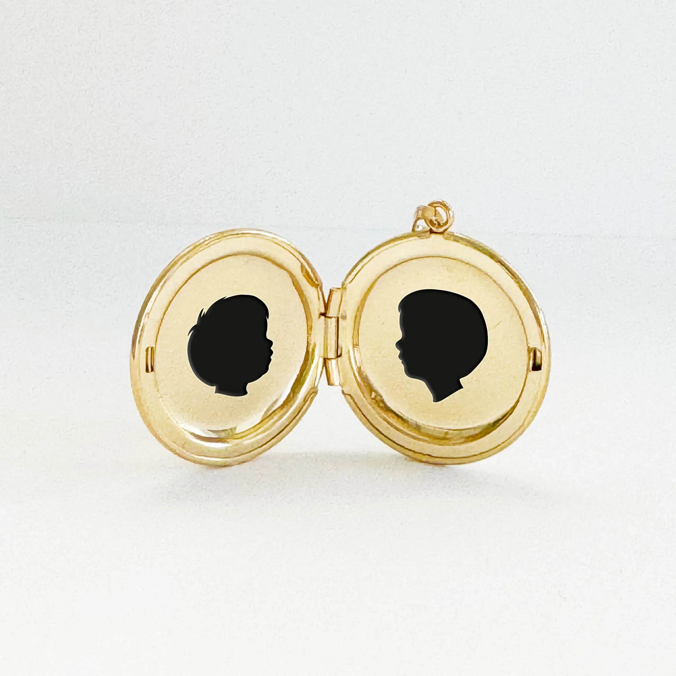 14k Yellow Gold Medium Silhouette Locket Necklace