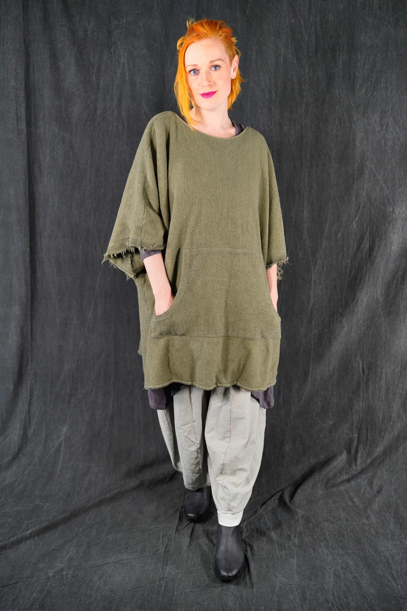 1589 Sherpa Poncho Sage-U