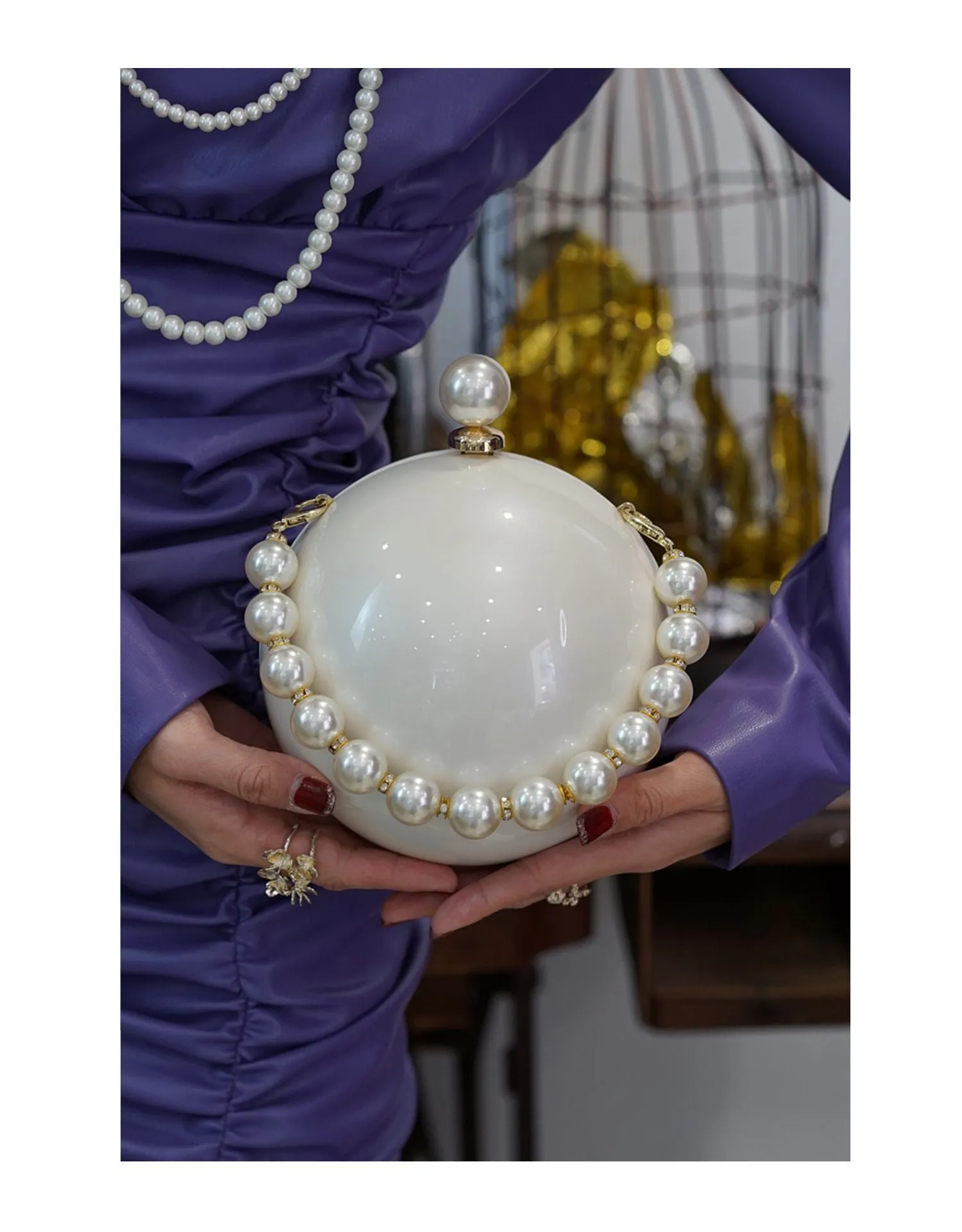 2 PEARLfect ⚪️ Purse