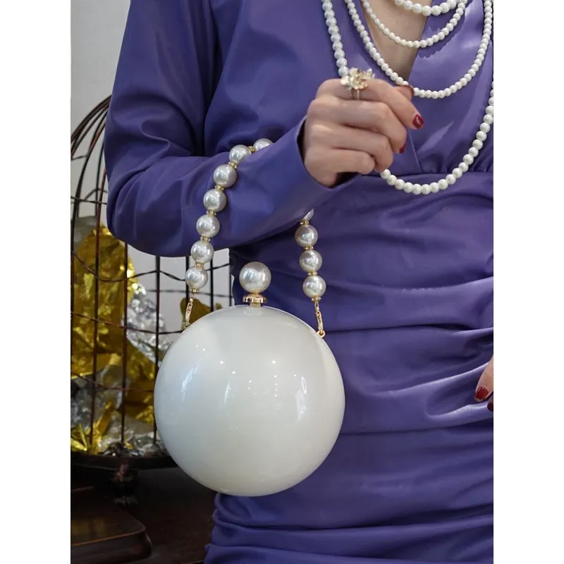 2 PEARLfect ⚪️ Purse