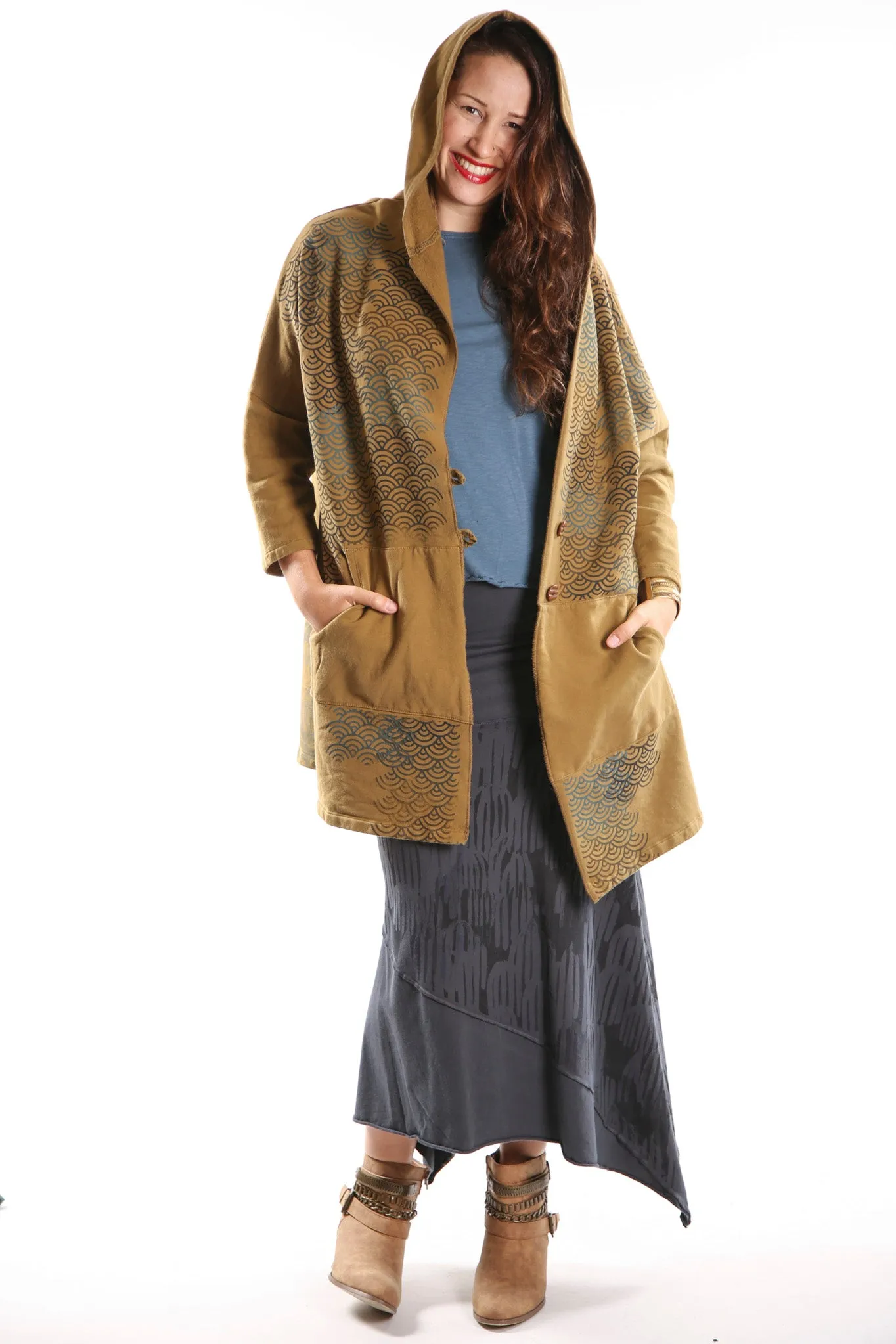 5262 Oversized Square Organic Cotton Sweatshirt Gold Waterlilies/Fans