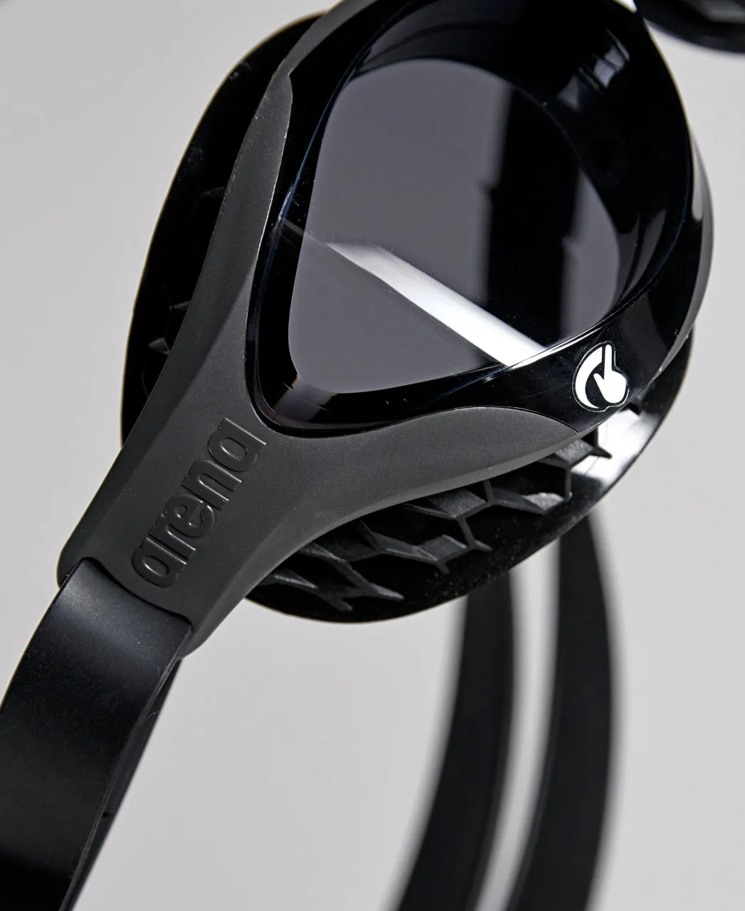 Air Bold Swipe Smoke-Smoke-Black