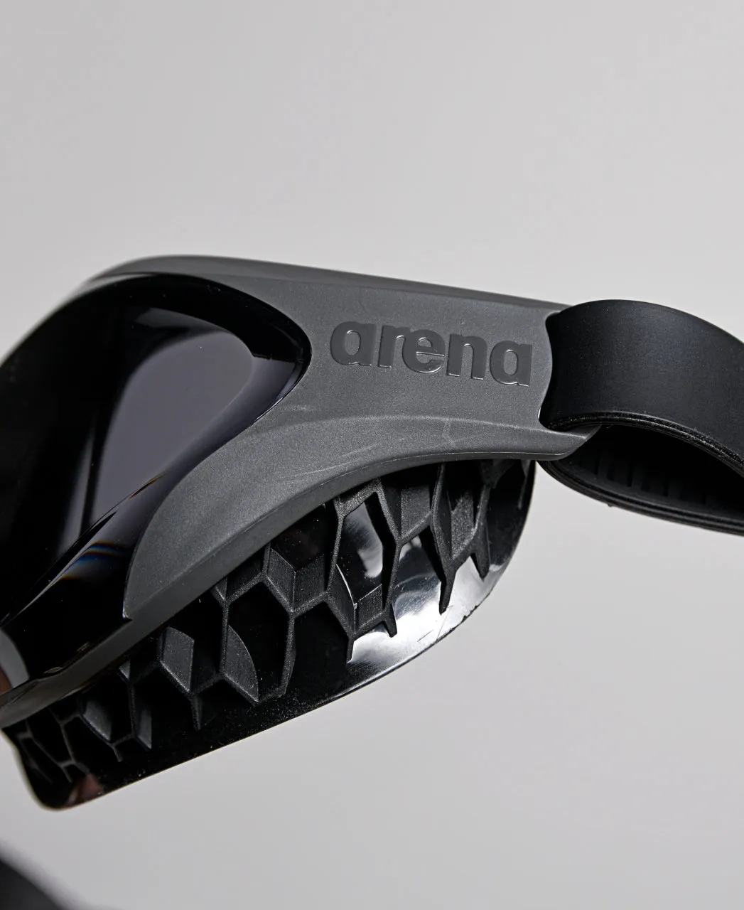 Air Bold Swipe Smoke-Smoke-Black