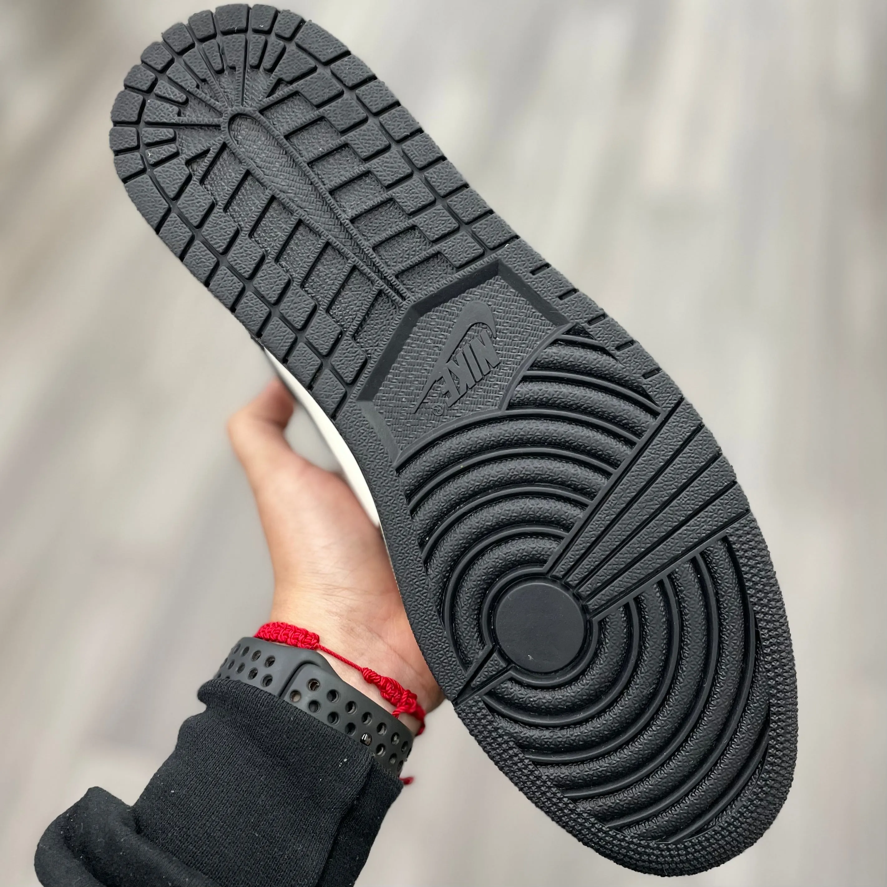 Air Jordan 1 Retro “Hand Crafted”