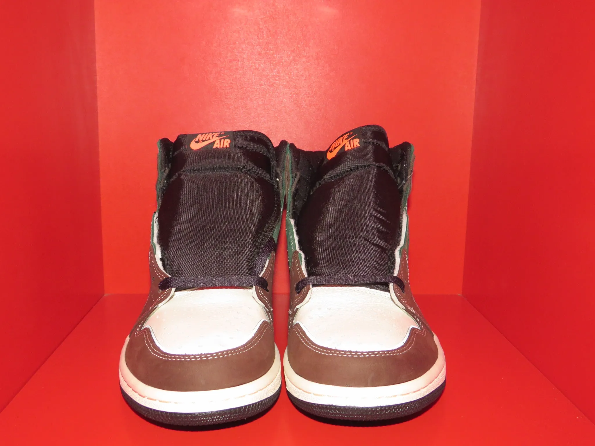 Air Jordan 1 Retro “Hand Crafted”