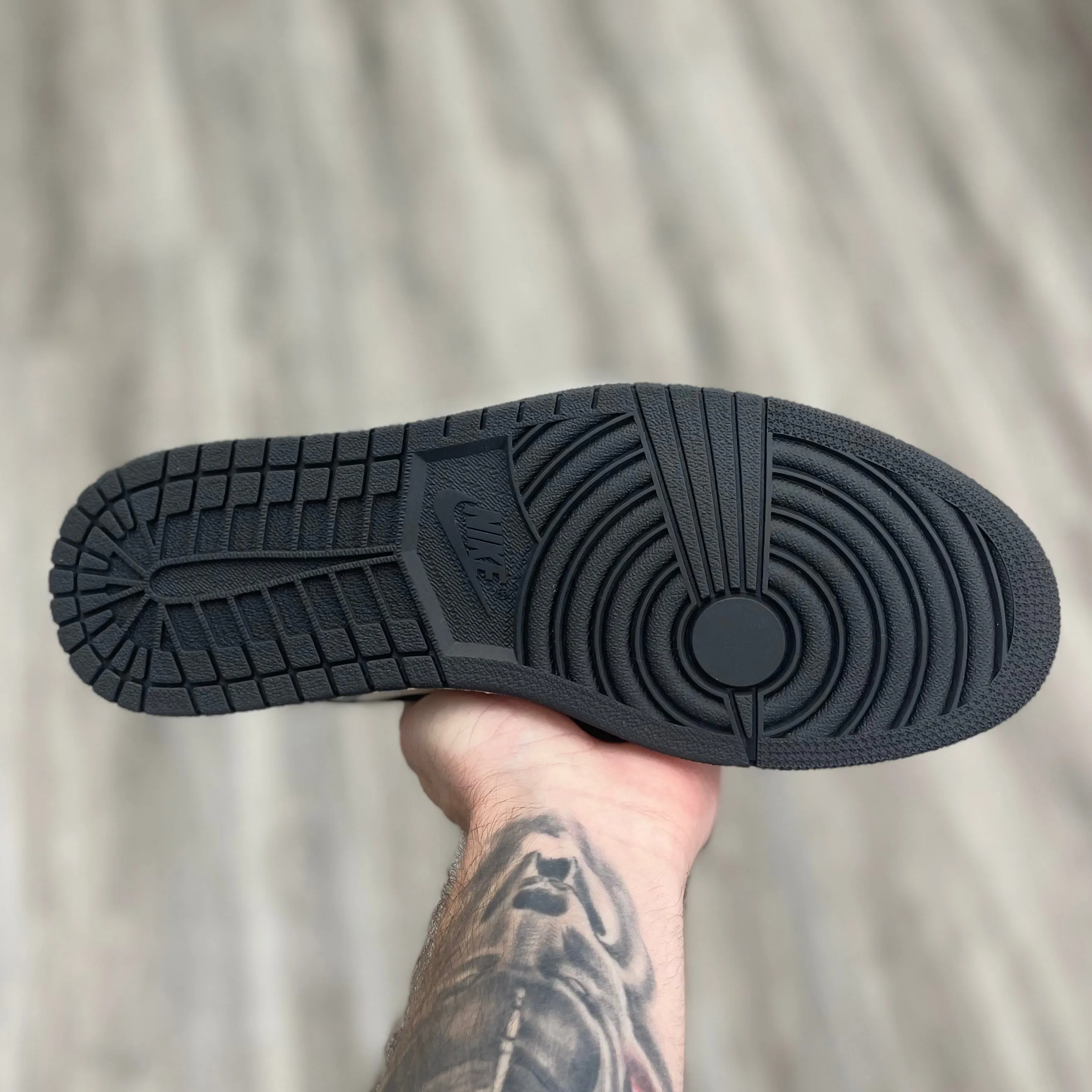 Air Jordan 1 Retro “Hand Crafted”