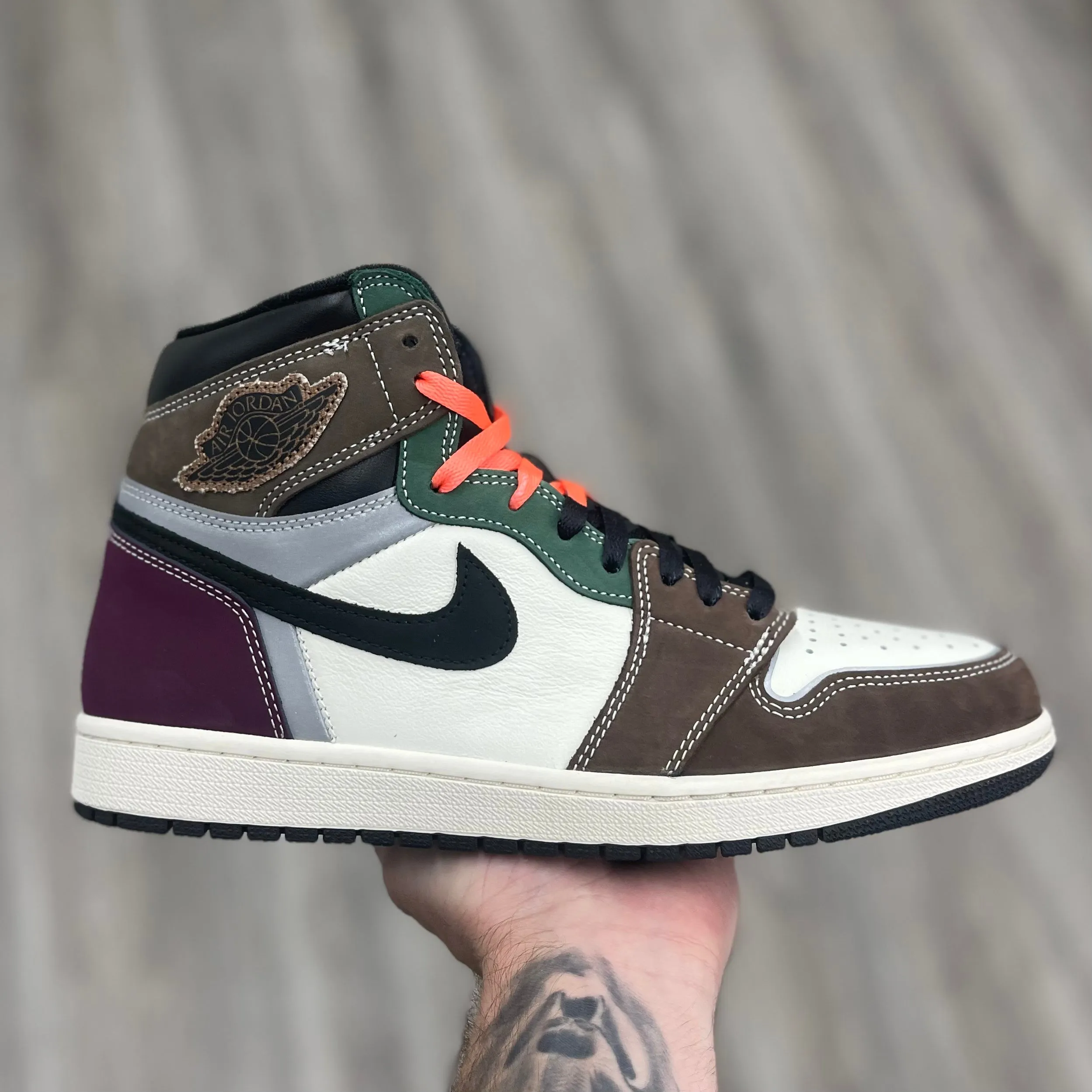 Air Jordan 1 Retro “Hand Crafted”