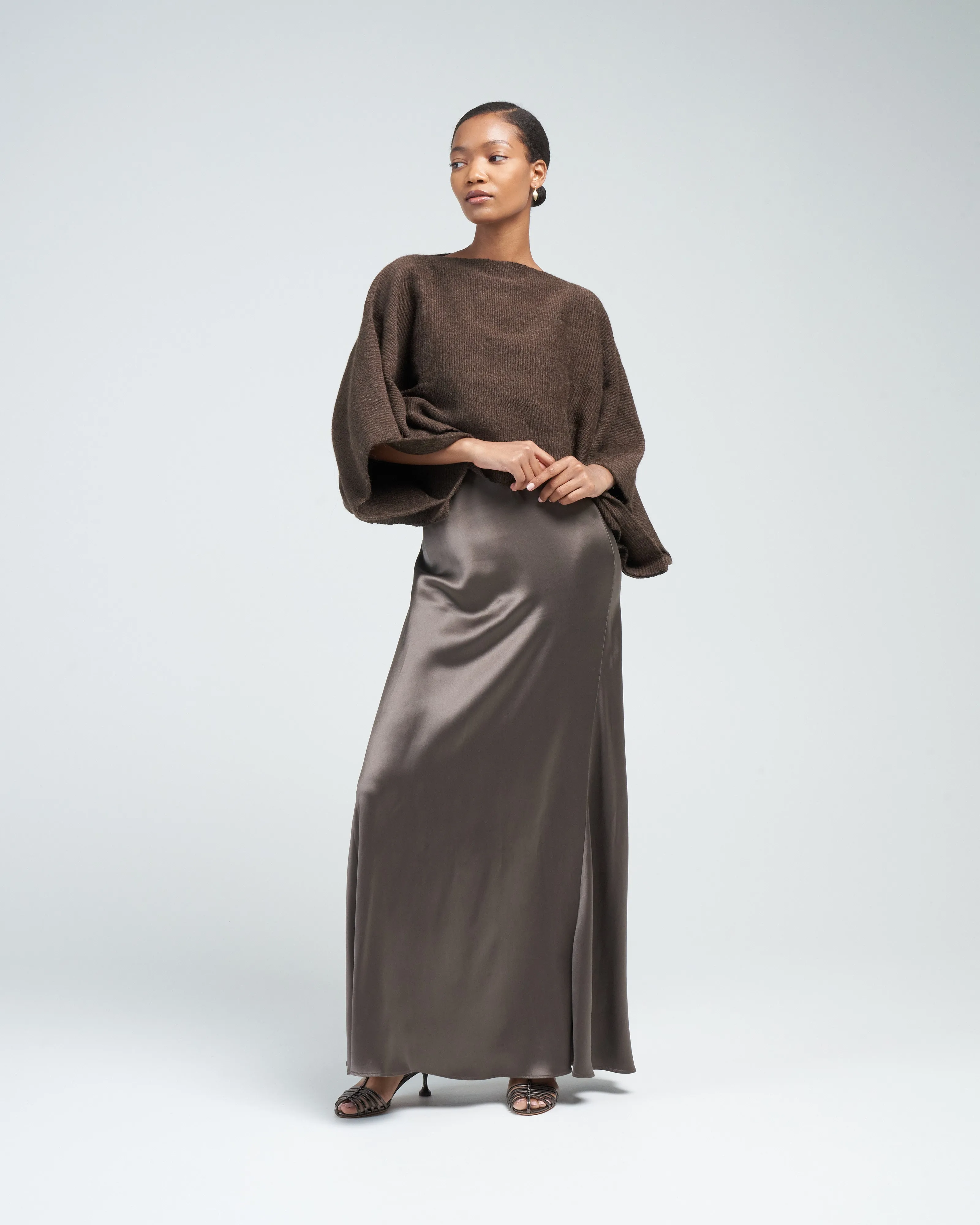 alpaca crop top - chocolate