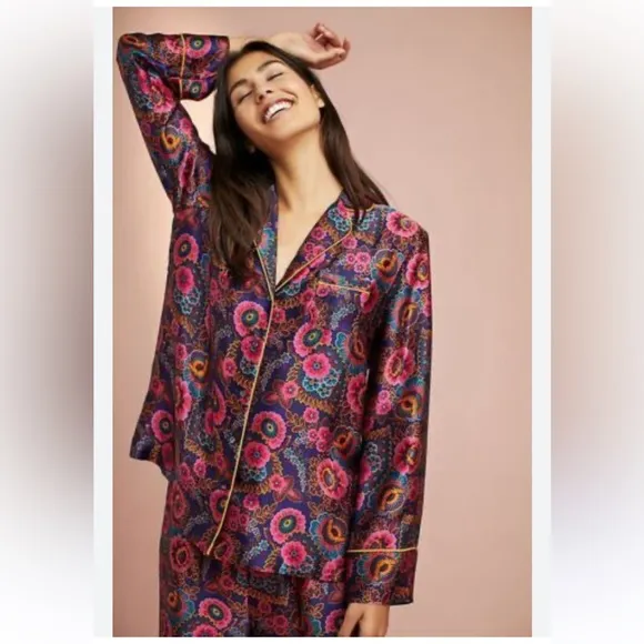Anthropologie Floreat Multicolor Printed Long Sleeve silk Pajama set XS petite