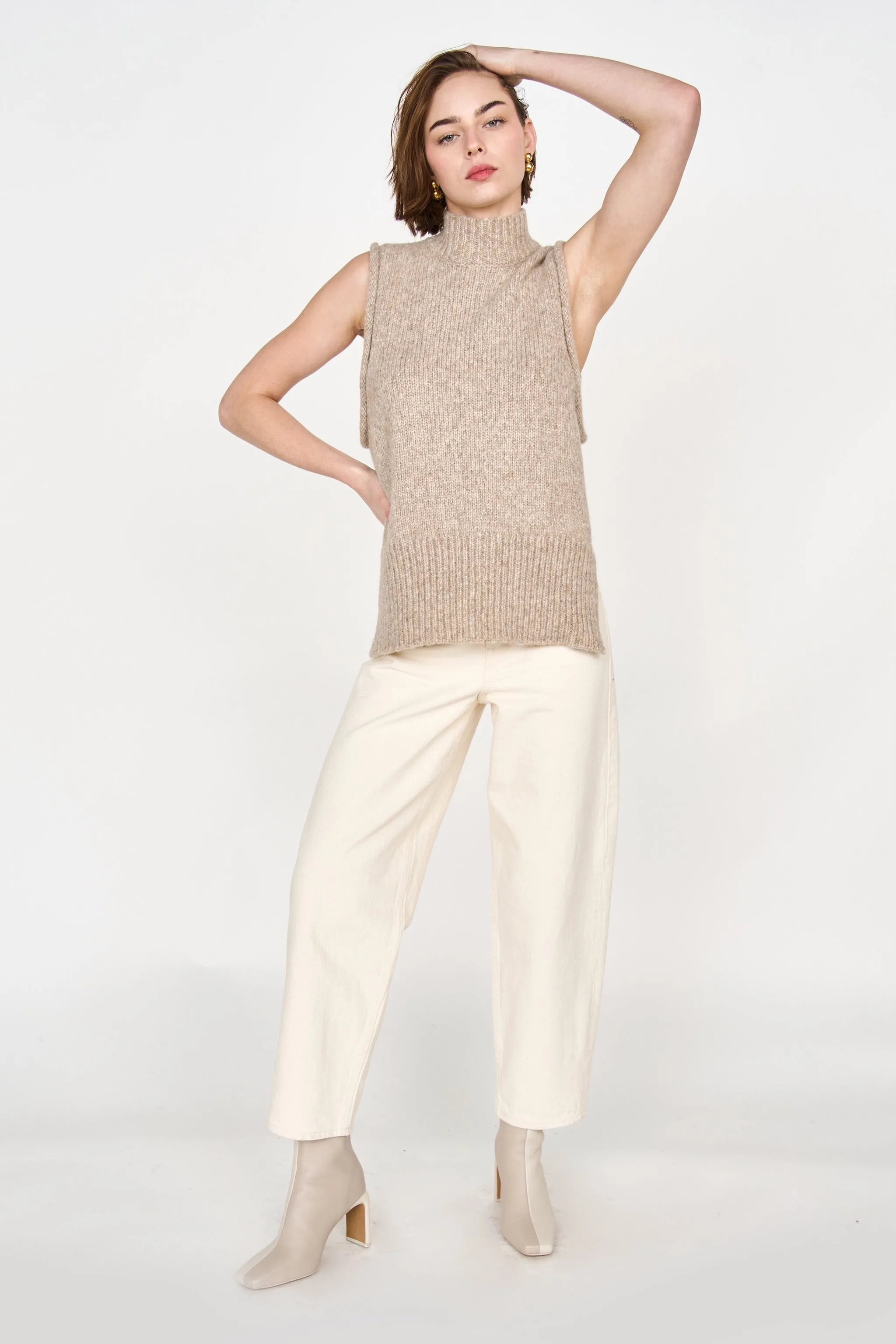 Aspen Open Side Vest in Camel