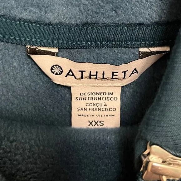 Athleta Cozy Karma Asym Pullover