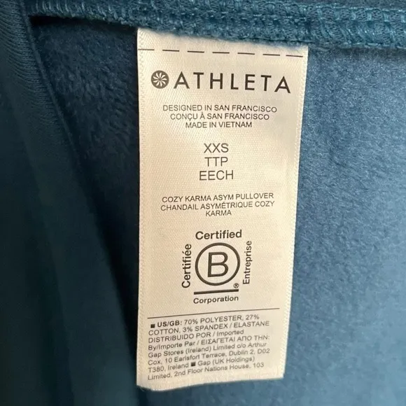 Athleta Cozy Karma Asym Pullover