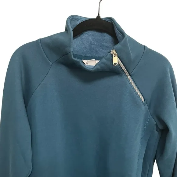 Athleta Cozy Karma Asym Pullover