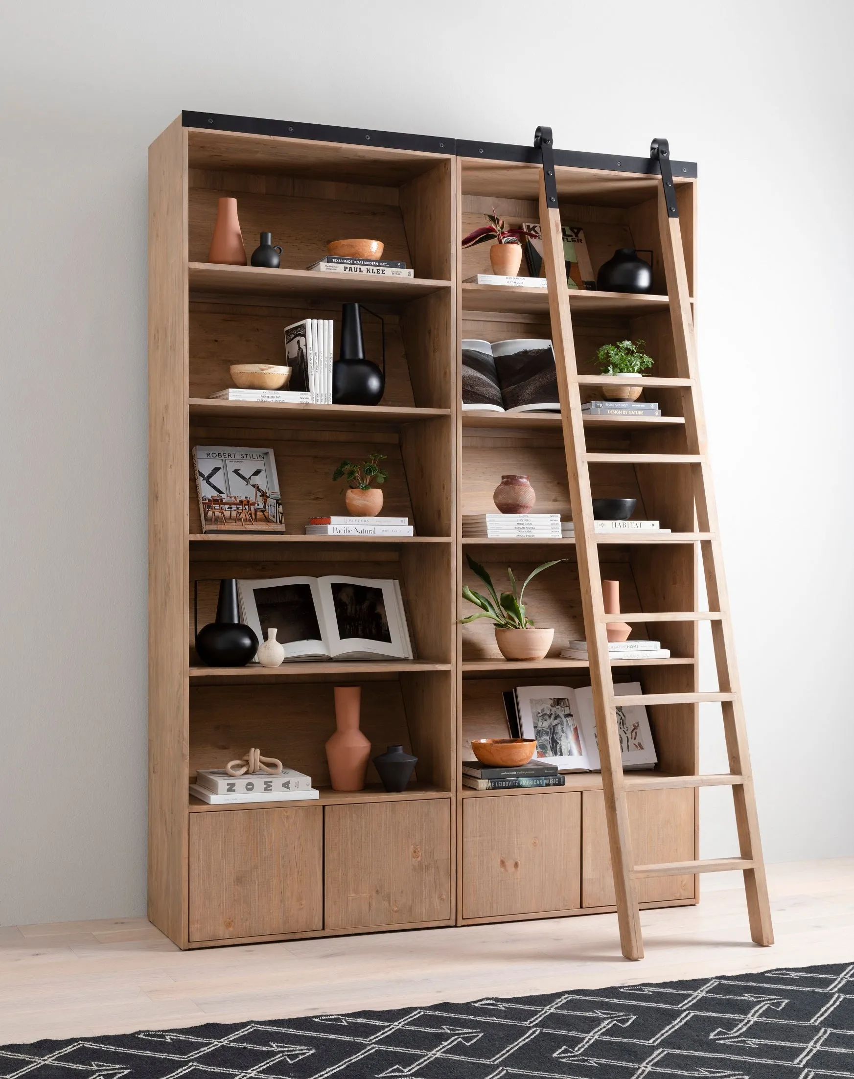 Bane Bookshelf with Ladder - Smoked Pine