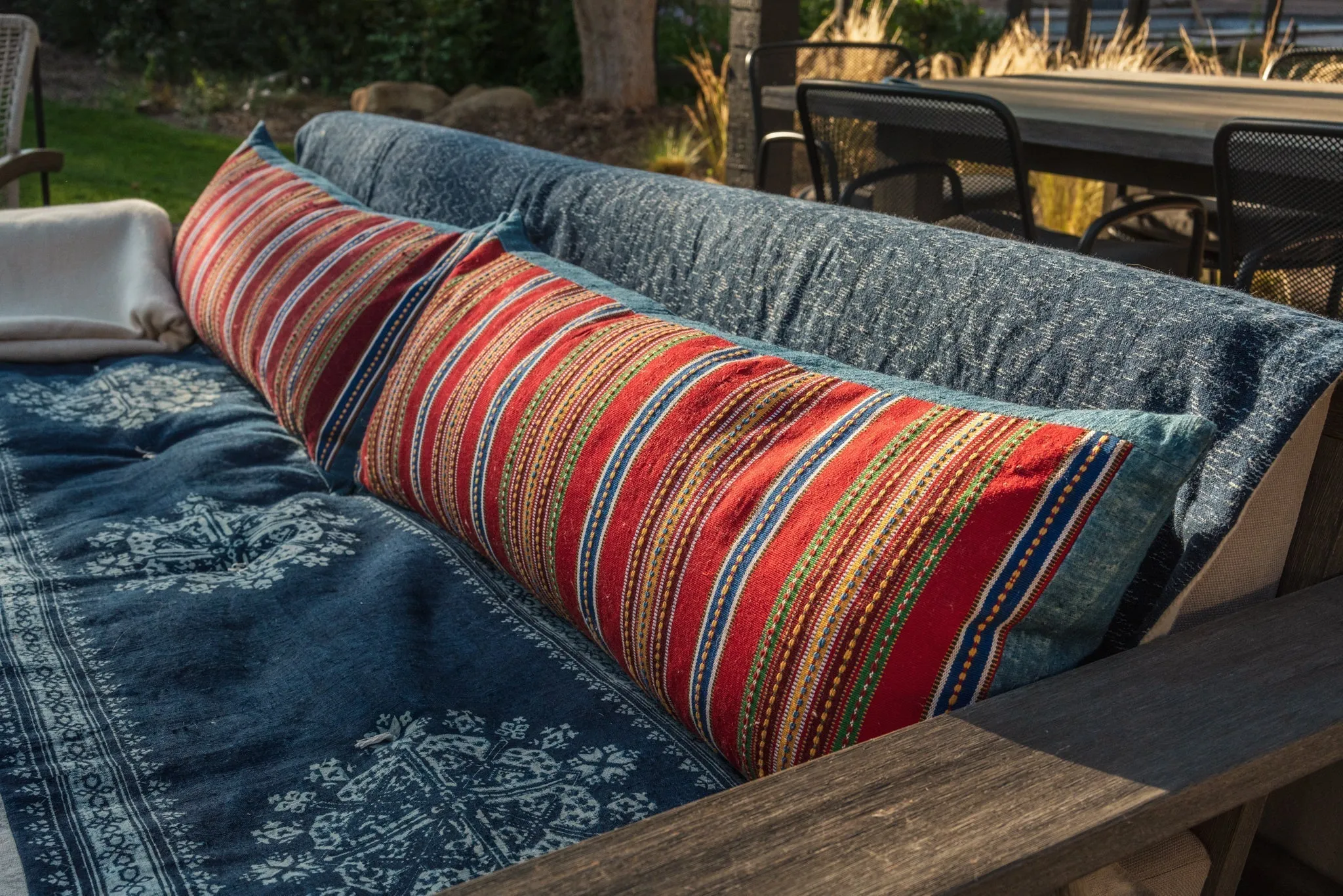 Bedroll - Antique handwoven hemp, indigo dye pattern - BR02