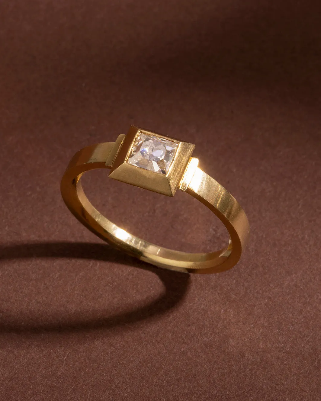 Bell & Bird 'Table Cut' Bezel set Square Diamond