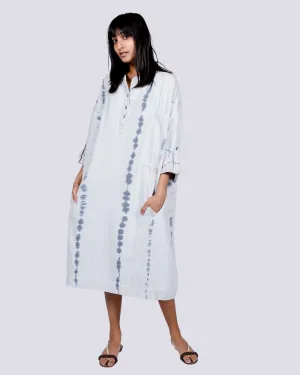Beni dress in ice wash tie dye