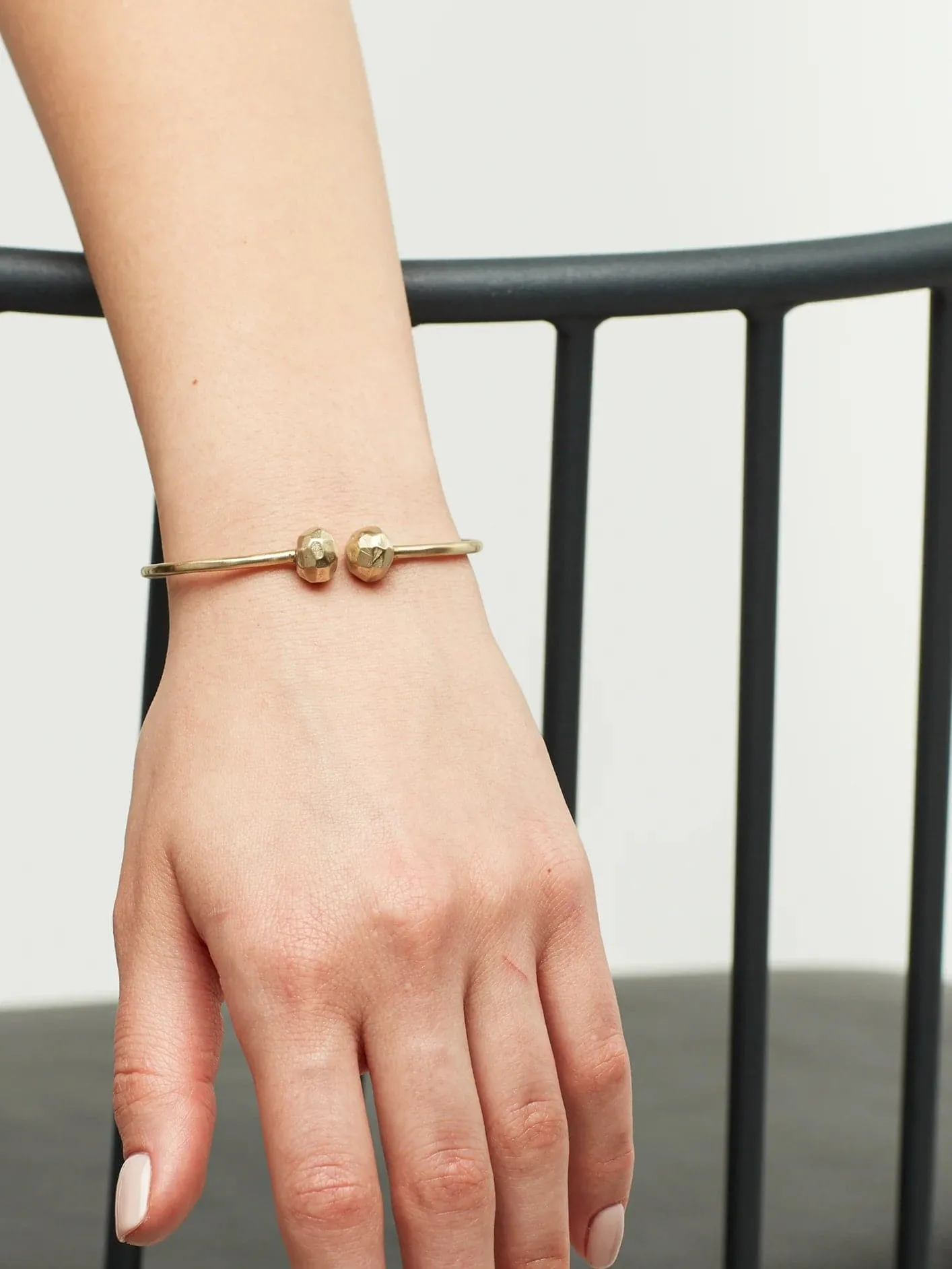 Bold Grandma Bracelet - Gold