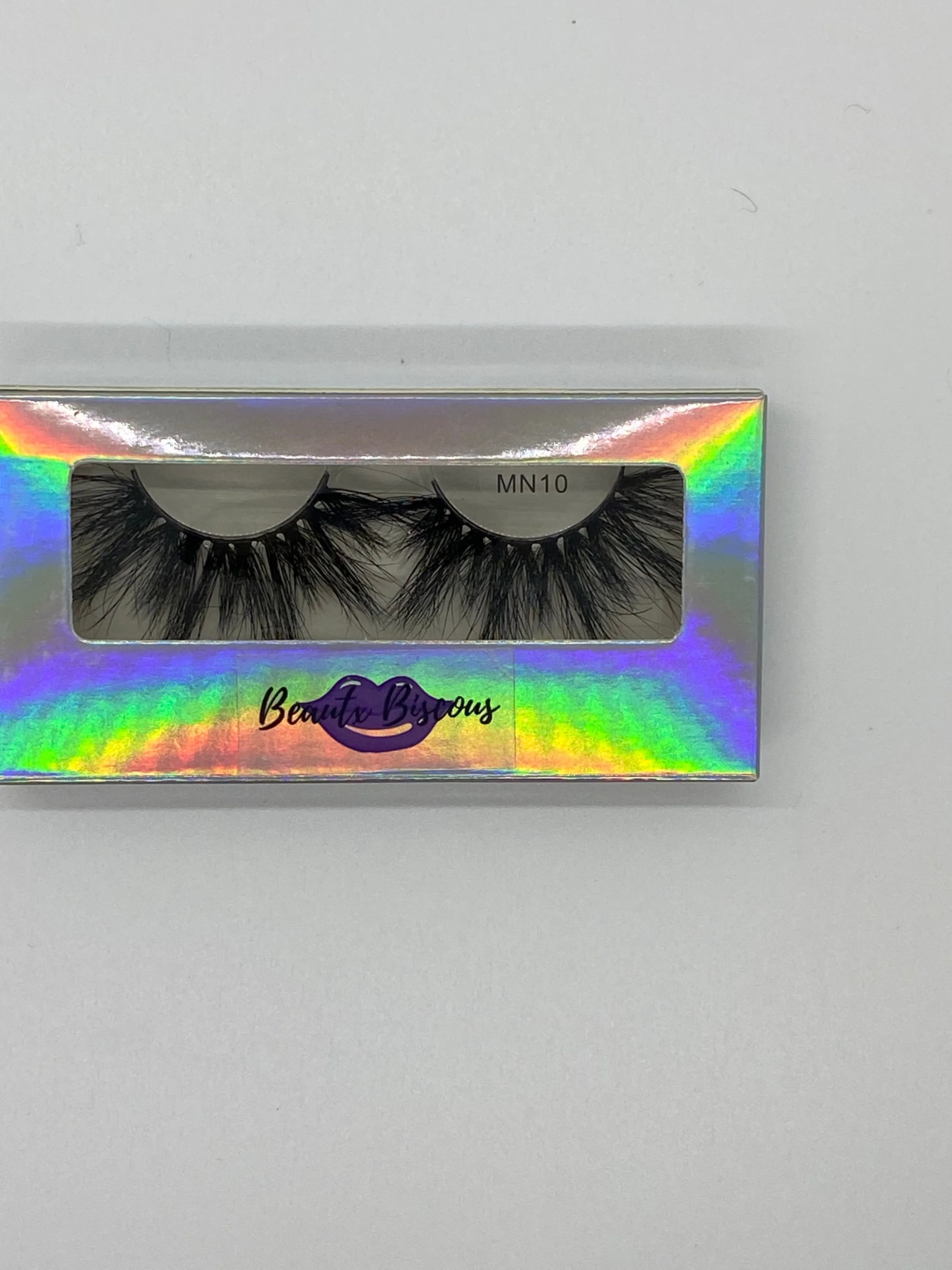 Bold Lashes MN10