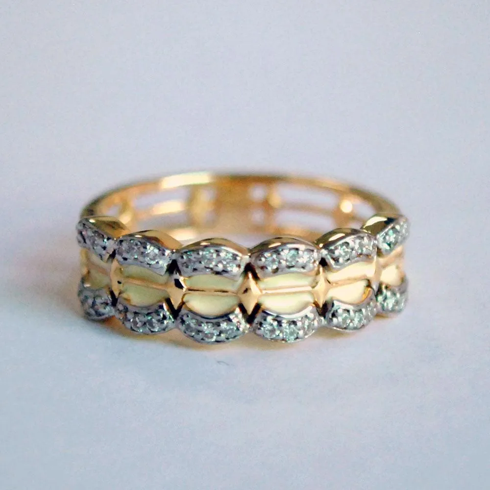 Broad Scalloped White Enamel and Diamond Band in 14K Solid Gold US6