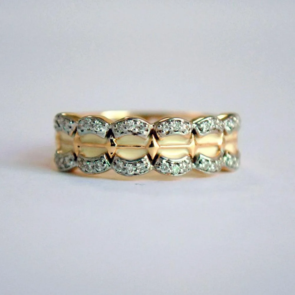 Broad Scalloped White Enamel and Diamond Band in 14K Solid Gold US6