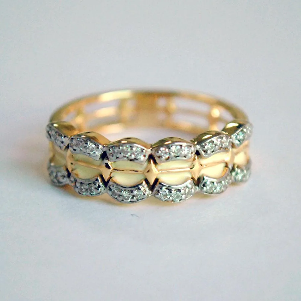 Broad Scalloped White Enamel and Diamond Band in 14K Solid Gold US6