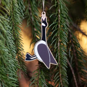 Canada goose Christmas ornament, honking goose holiday ornament, Canadian goose tree ornament, wooden goose christmas ornament