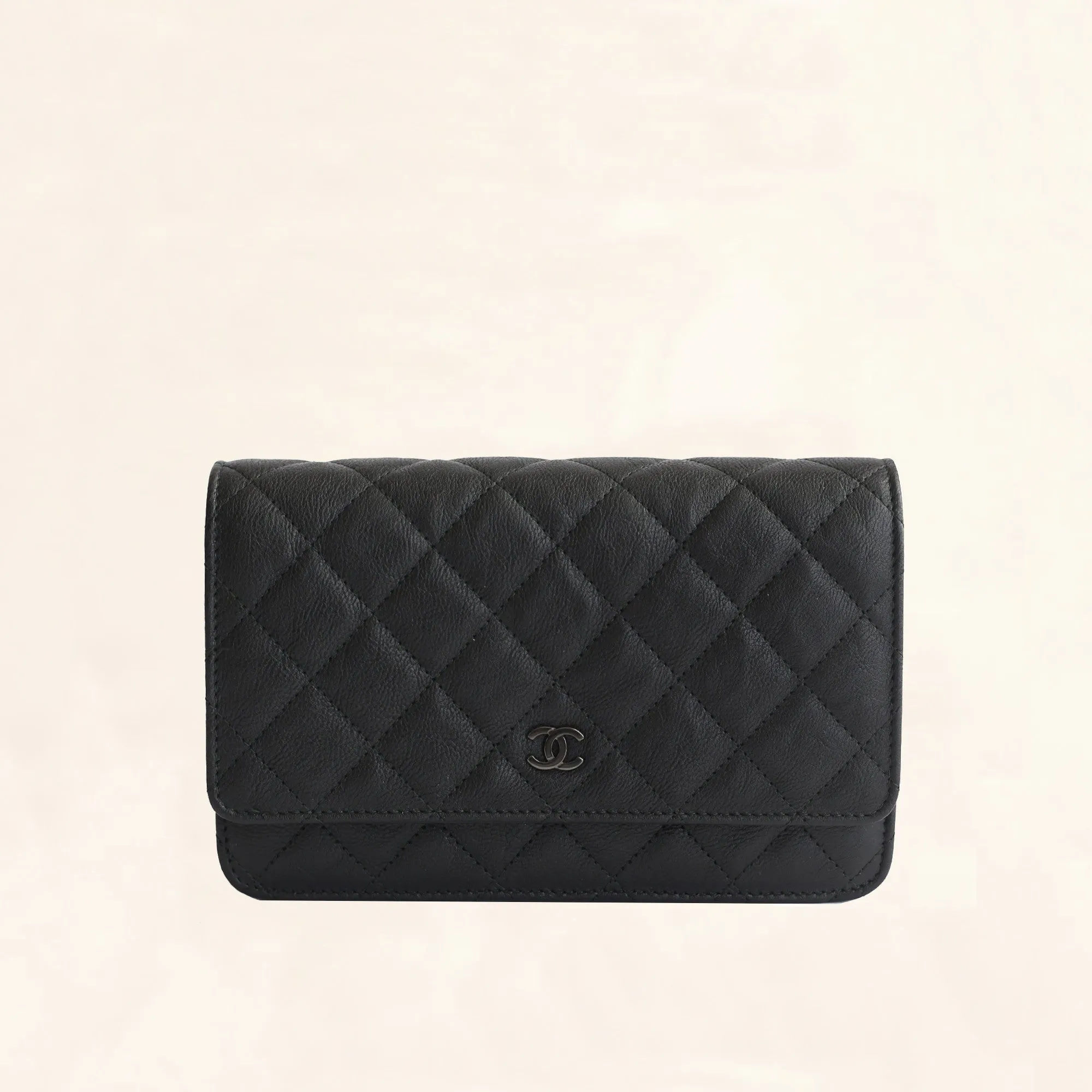 Chanel | Classic So Black Wallet on Chain | WOC