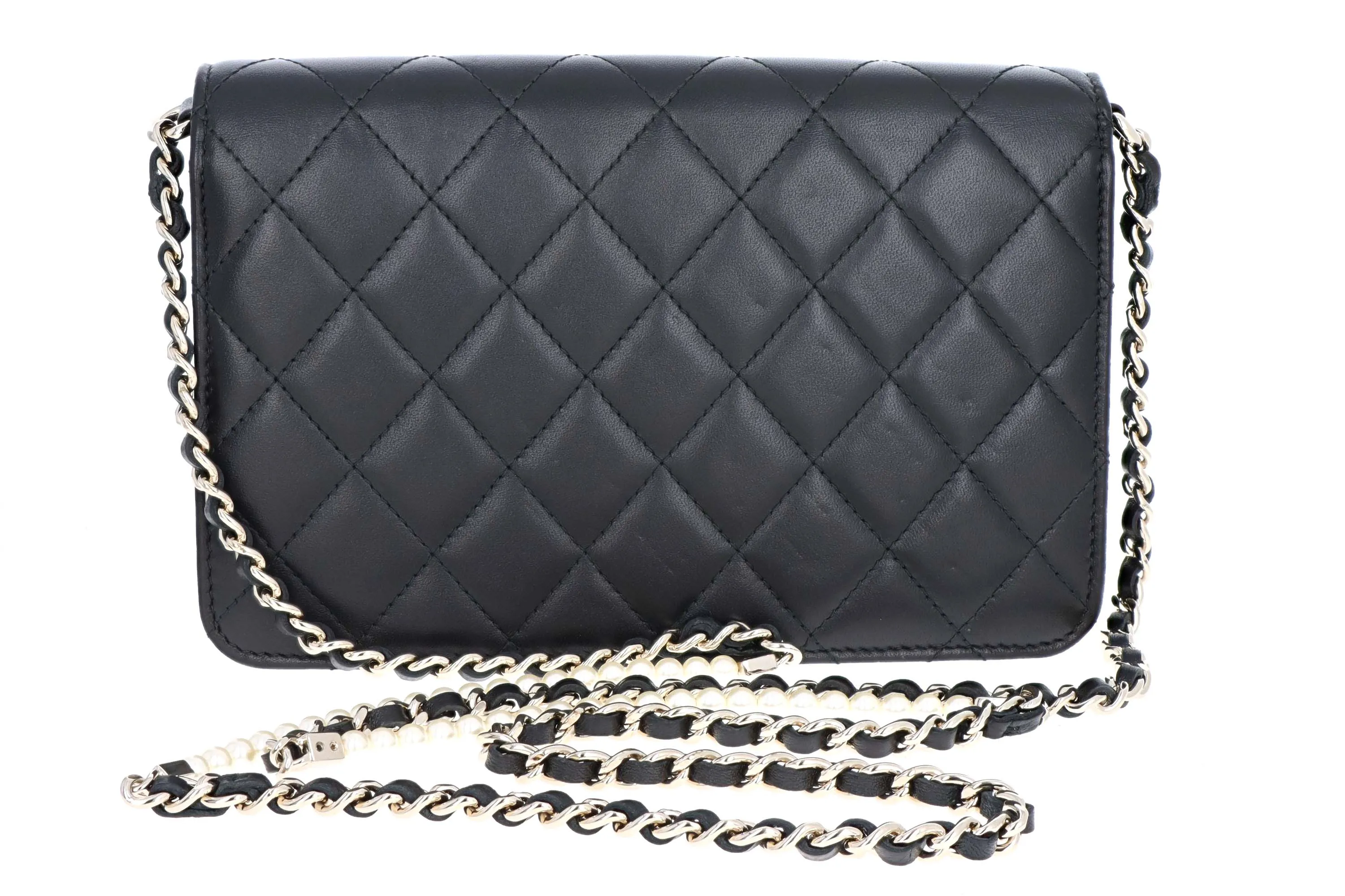 Chanel Pearl Wallet On Chain