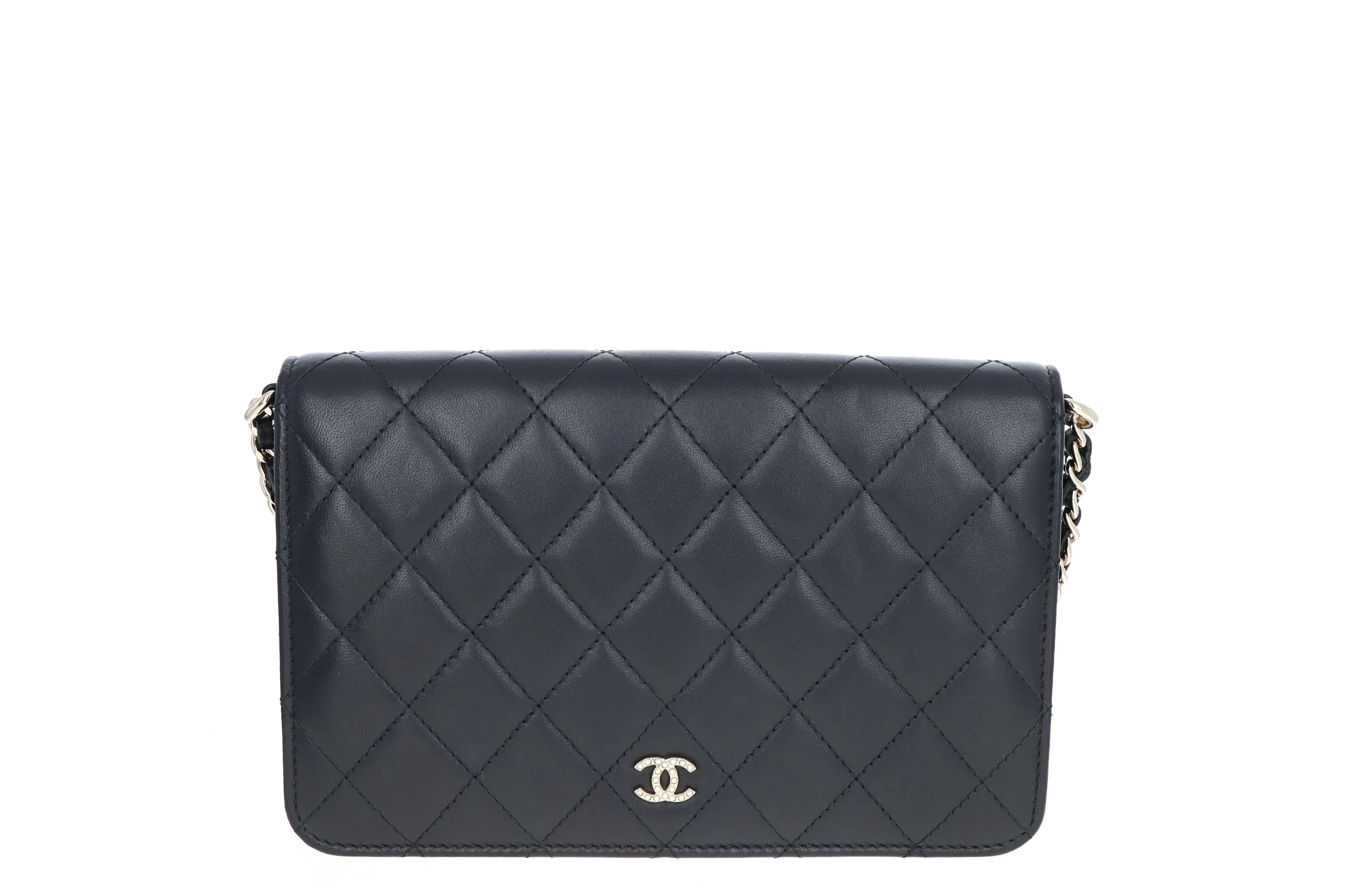 Chanel Pearl Wallet On Chain