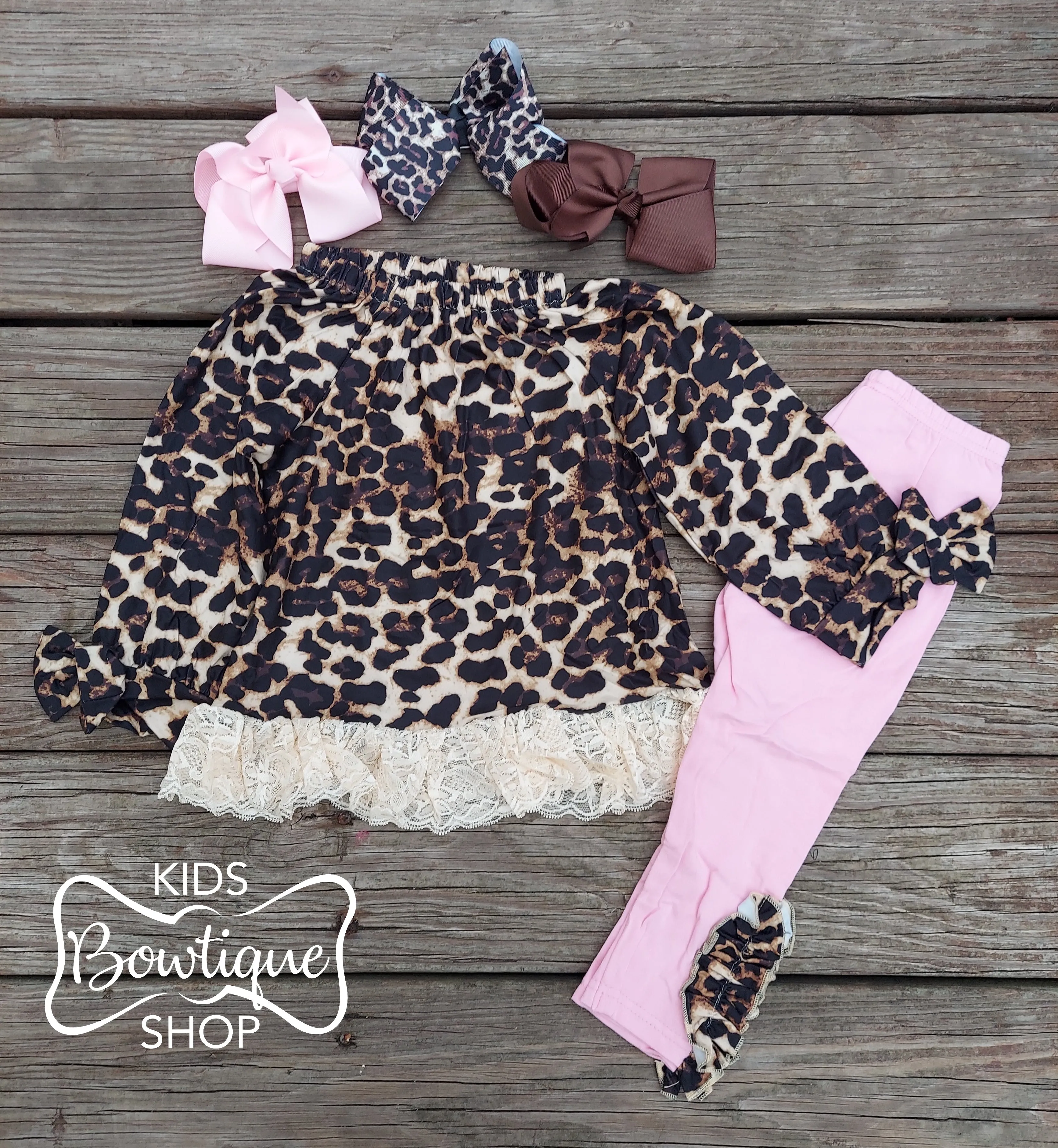 Cheetah Tunic with Light Pink Leggings