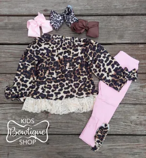 Cheetah Tunic with Light Pink Leggings