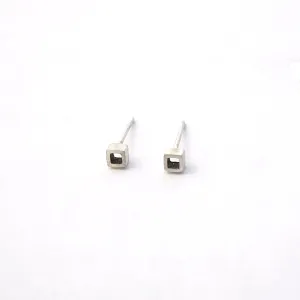 Contemporary Hand-Crafted Open Square Stud Earrings - 0160