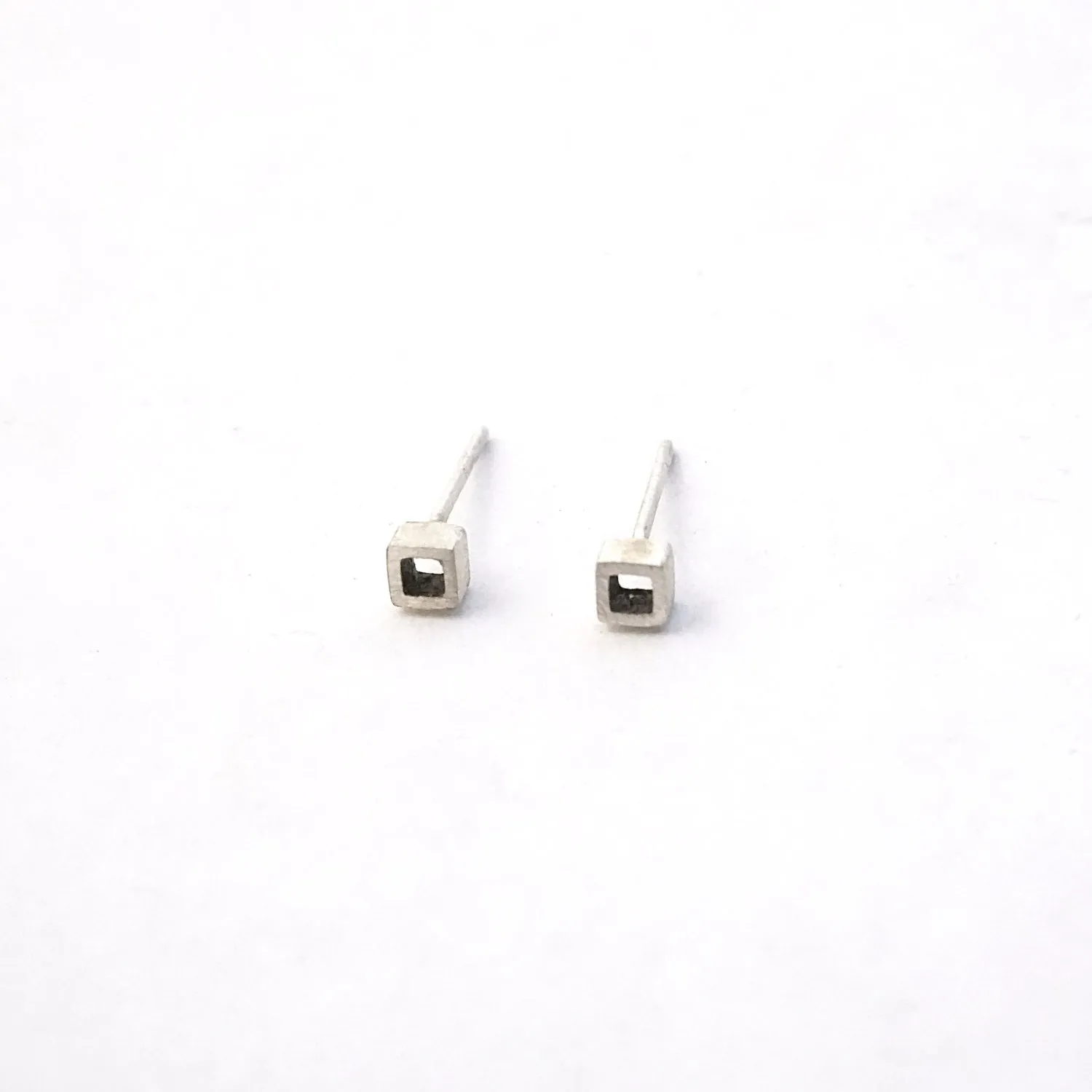 Contemporary Hand-Crafted Open Square Stud Earrings - 0160
