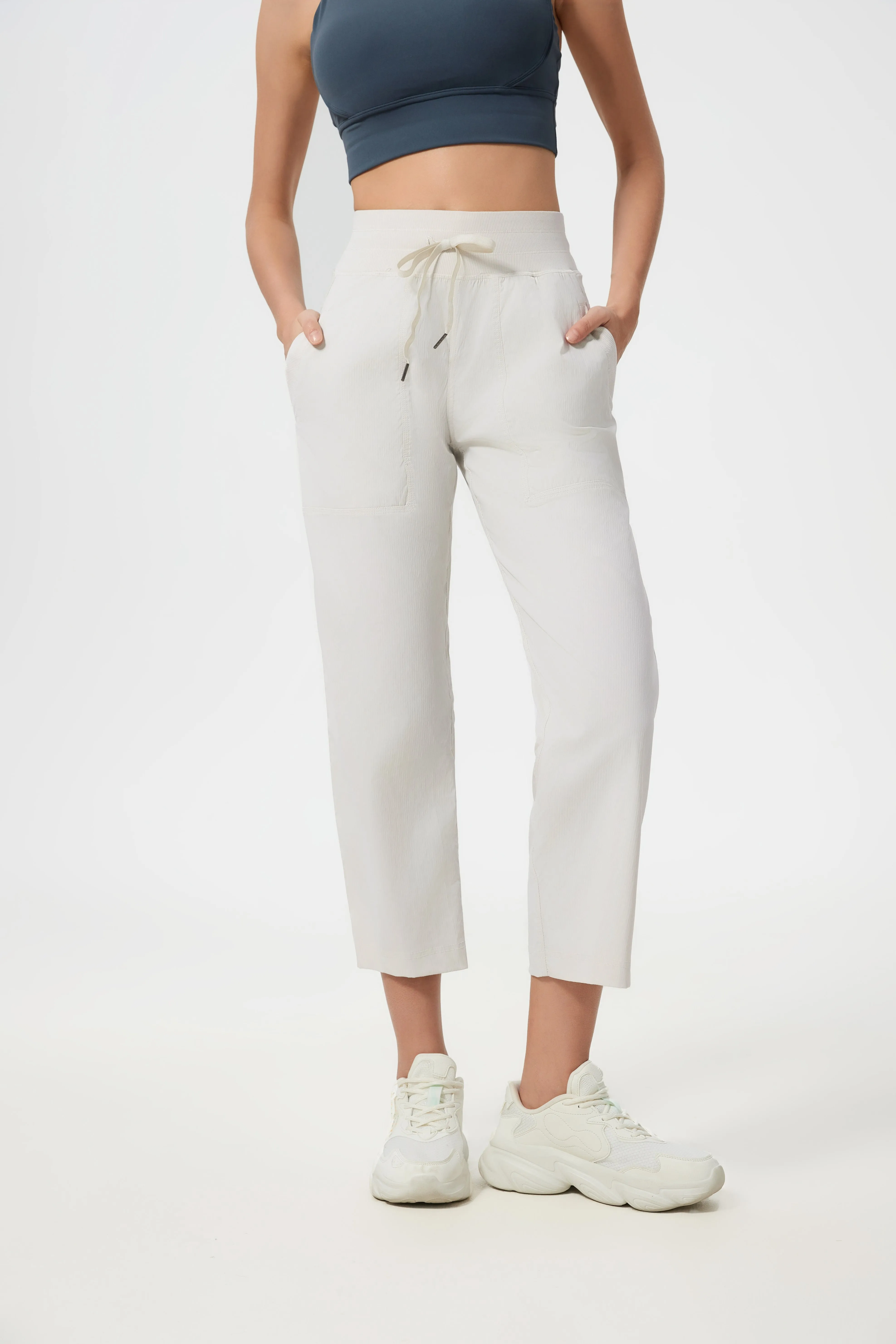 Cooling & Stretchable Travel Jetset Pants With Adjustable Hems