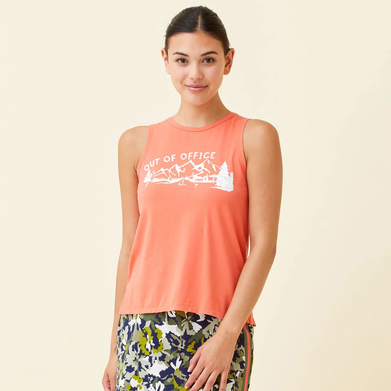 Cora Sleeveless Graphic Top
