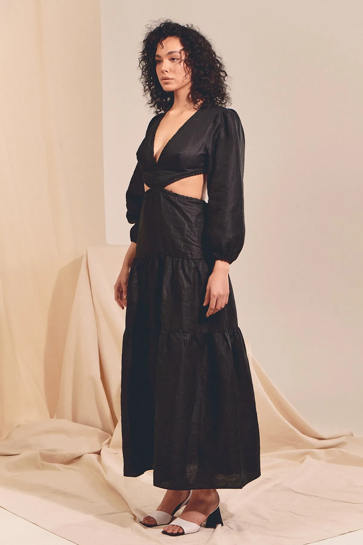 DELILAH MAXI Dress - Black