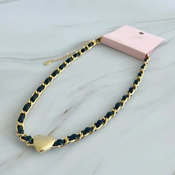 Edgy Heart Chain Choker Necklace