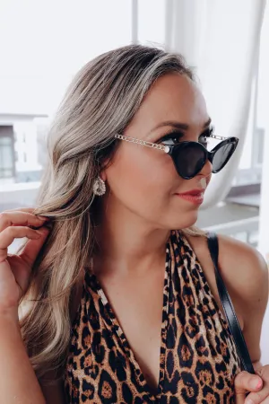 Edgy Vintage Cat Eye Sunglasses - Black