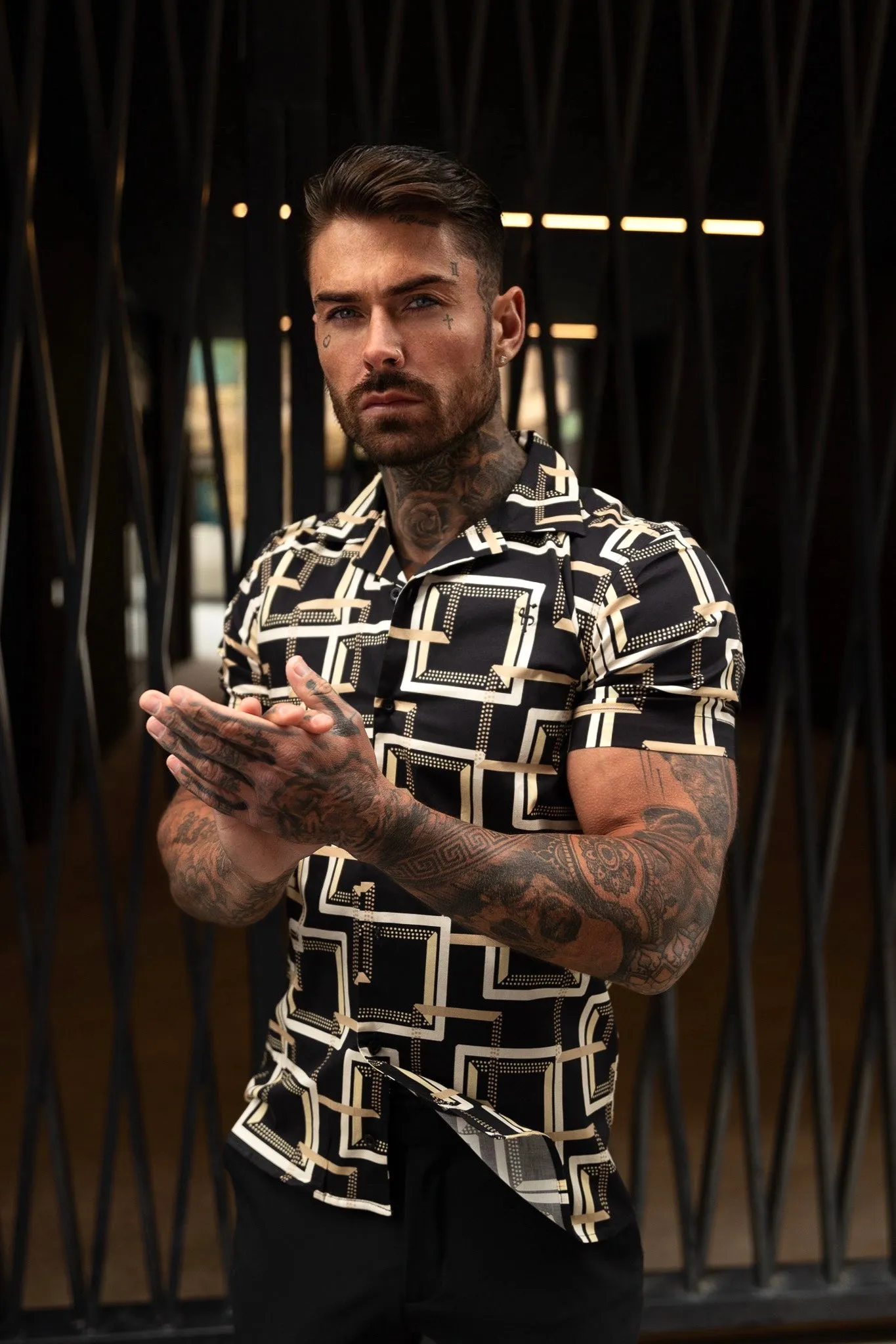 Father Sons Hawaiian Boxy Black / Cream Interlinked Square Print Stretch with Revere Collar Short Sleeve - FS997