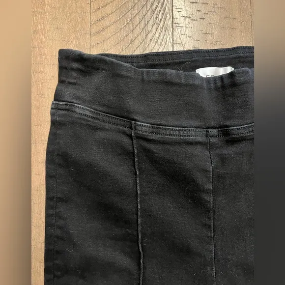 Frame Jetset Pintuck Crop Mini Boot - Size 2