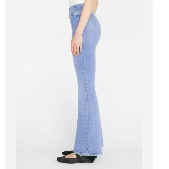 FRAME The Jetset Flare in Casper Clean Denim Size 1 (25 26 27 28 29 ) like new