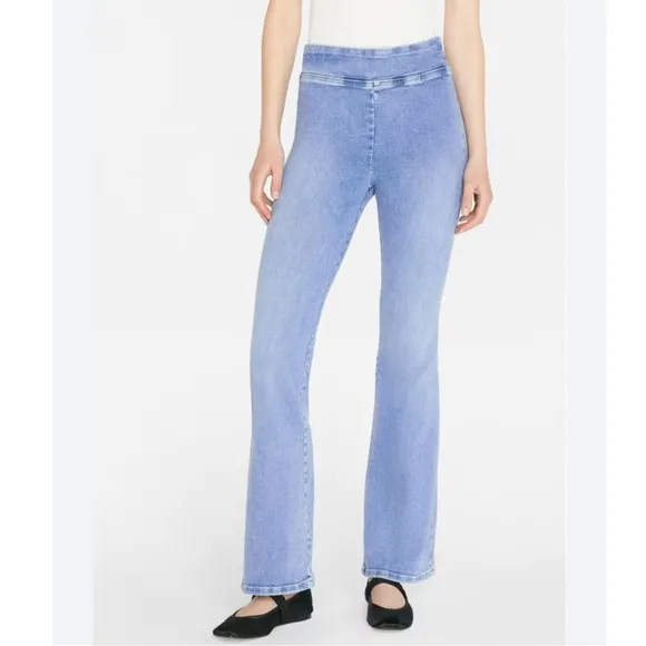 FRAME The Jetset Flare in Casper Clean Denim Size 1 (25 26 27 28 29 ) like new