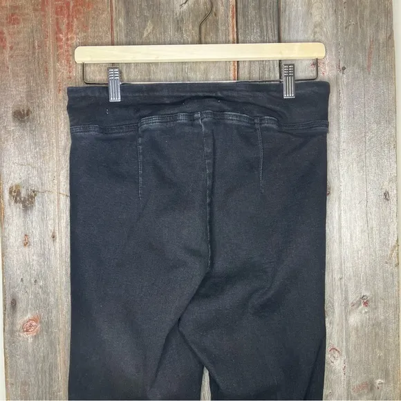 FRAME The Jetset Flare in Sheen Noir Pull On Black size 2/ Large