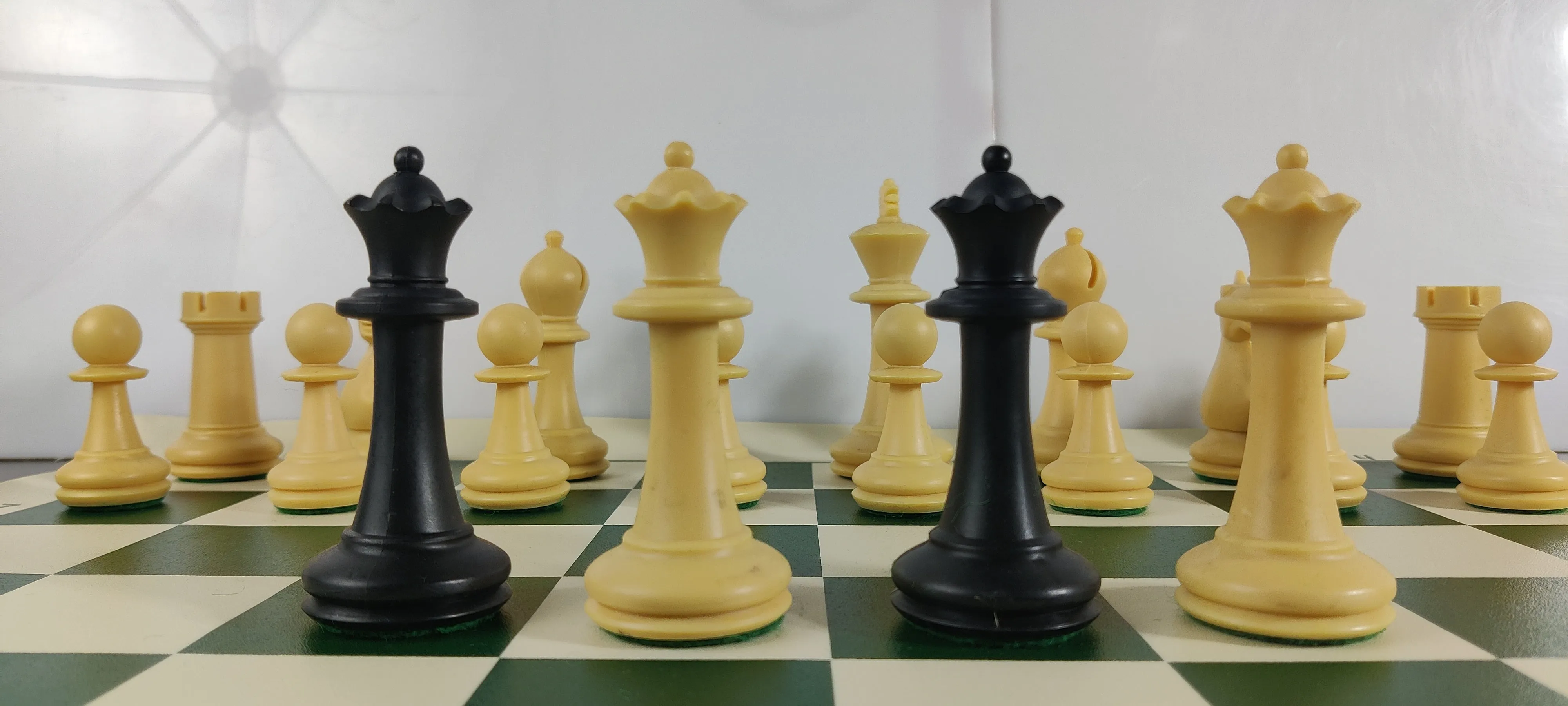 Gambol Weighted Chess Pieces 1KG (Ivory)