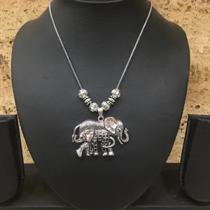 Hand crafted Silver Elephant Pendent Necklace