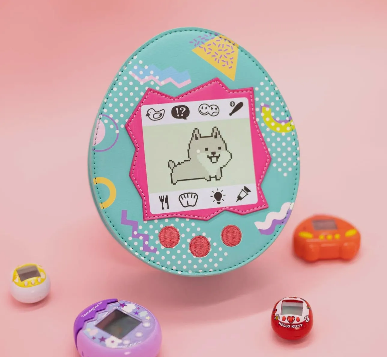 Handheld 90s digital pet handbag! Rts
