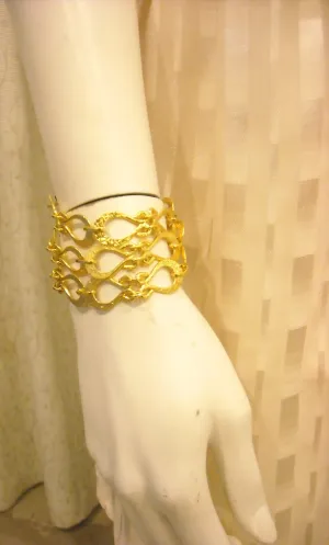 HANDMADE GOLD-PLATED BRACELET
