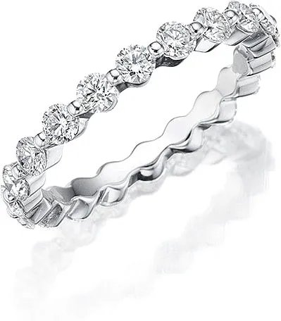 Henri Daussi Large Single Prong Diamond Band