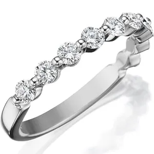 Henri Daussi Large Single Prong Diamond Band